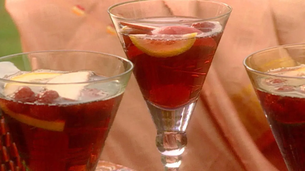 Sandra's Sassy Sangria Recipe