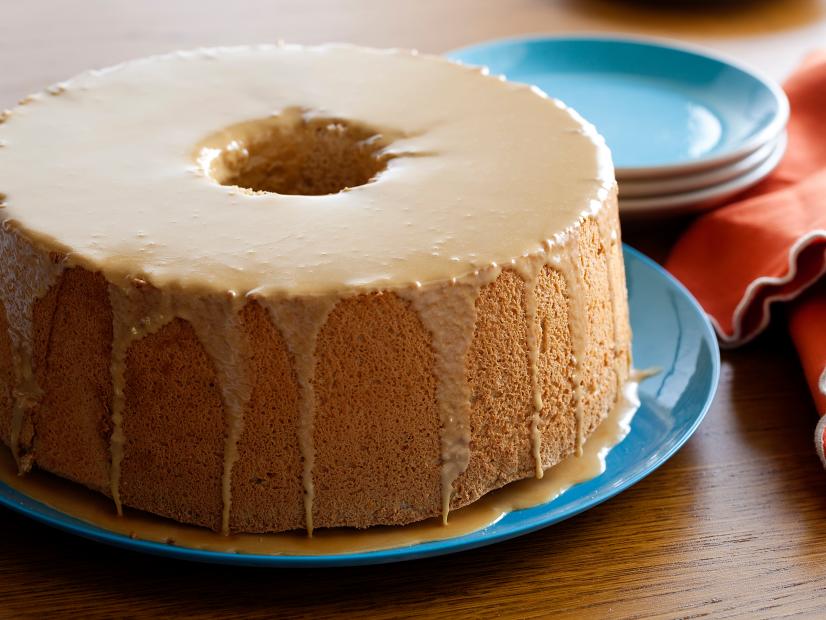 12 Coffee Dessert Recipes For Caffeine Enthusiasts - Coffee Angel Food Cake
