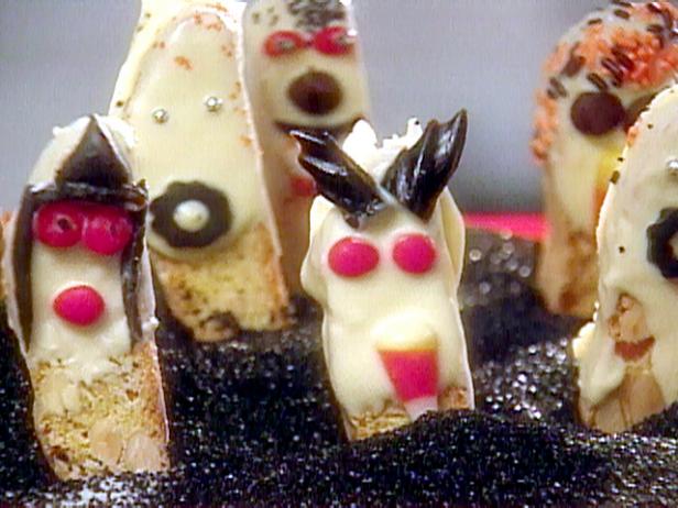 Halloween Boo-Scotti