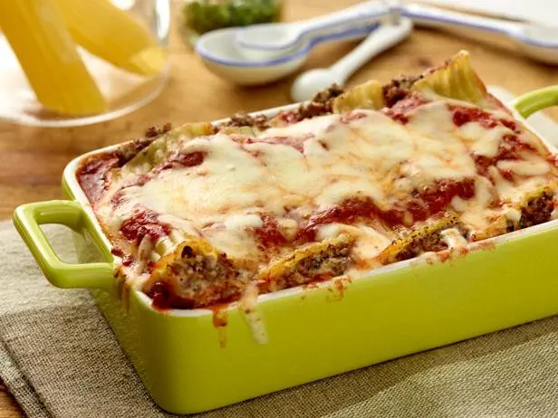Beef and Cheese Manicotti Recipe | Giada De Laurentiis