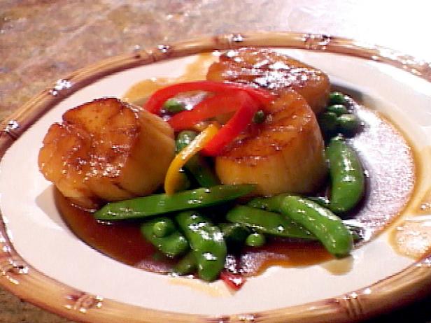 Wok Seared Scallops In Teriyaki Tabasco Butter Sauce image