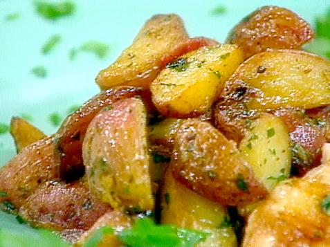 Crispy Potatoes with Bacon, Garlic, and Parsley