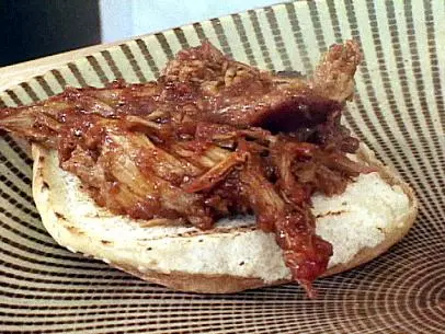 Tyler florence pulled pork hotsell