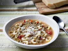 Giada De Laurentiis' easy Lentil Soup from Everyday Italian on Food Network is a perfect meal: fast, nutritious and delicious.