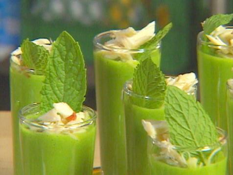 Chilled Pea Shots with Spicy Crab