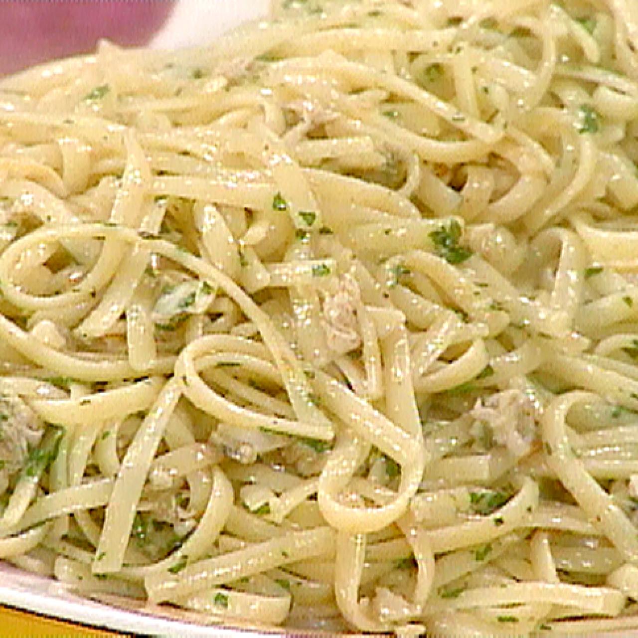 Linguine with white clam sauce sale