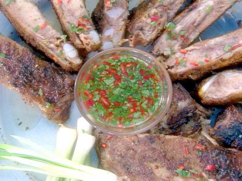 Pork Back Ribs with Spicy Dipping Sauce