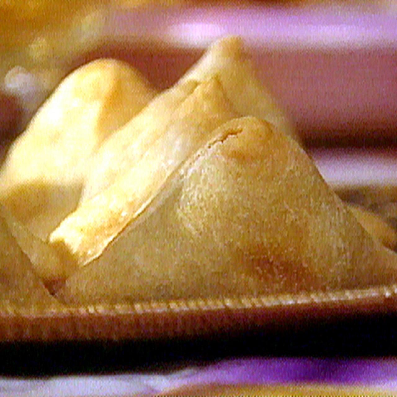 Spicy Potato Samosas  Idaho Potato Commission