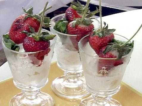 Grilled Strawberries Ala Mode