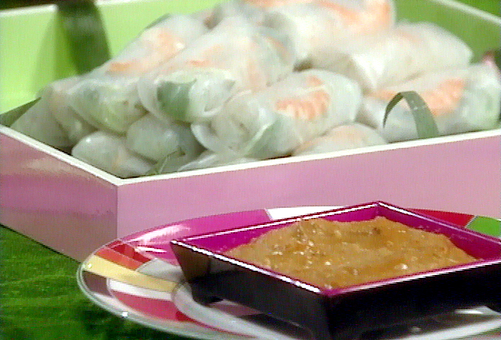 Shrimp Spring Rolls With Peanut Dipping Sauce Recipe - Chef's Resource 