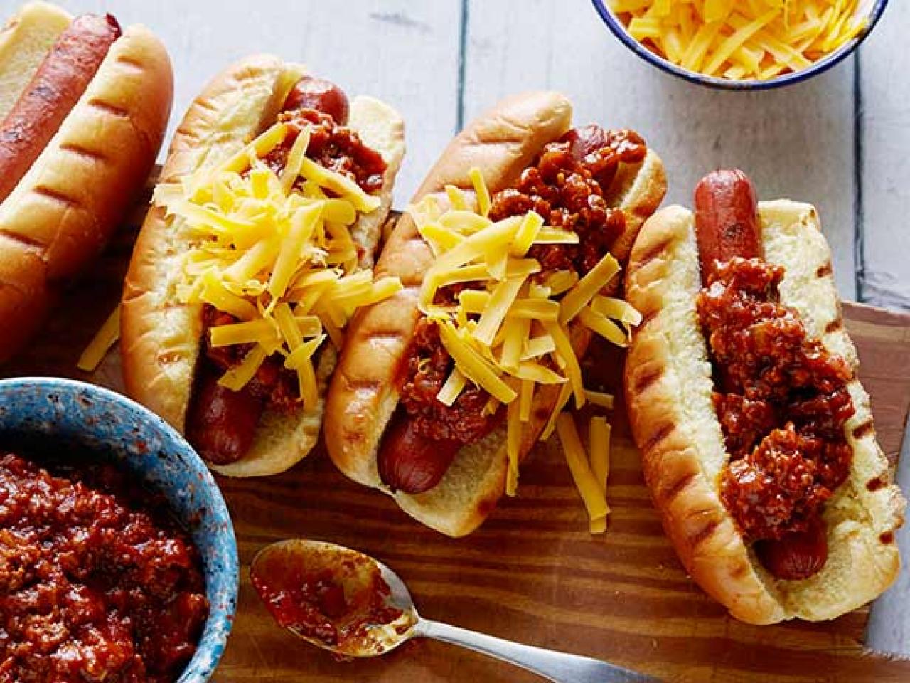 Chili Dogs Recipe, Tyler Florence