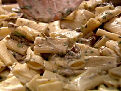 Big Pasta with Mushroom, Parsley, Garlic and Thyme Recipe | Nigella Lawson  | Food Network