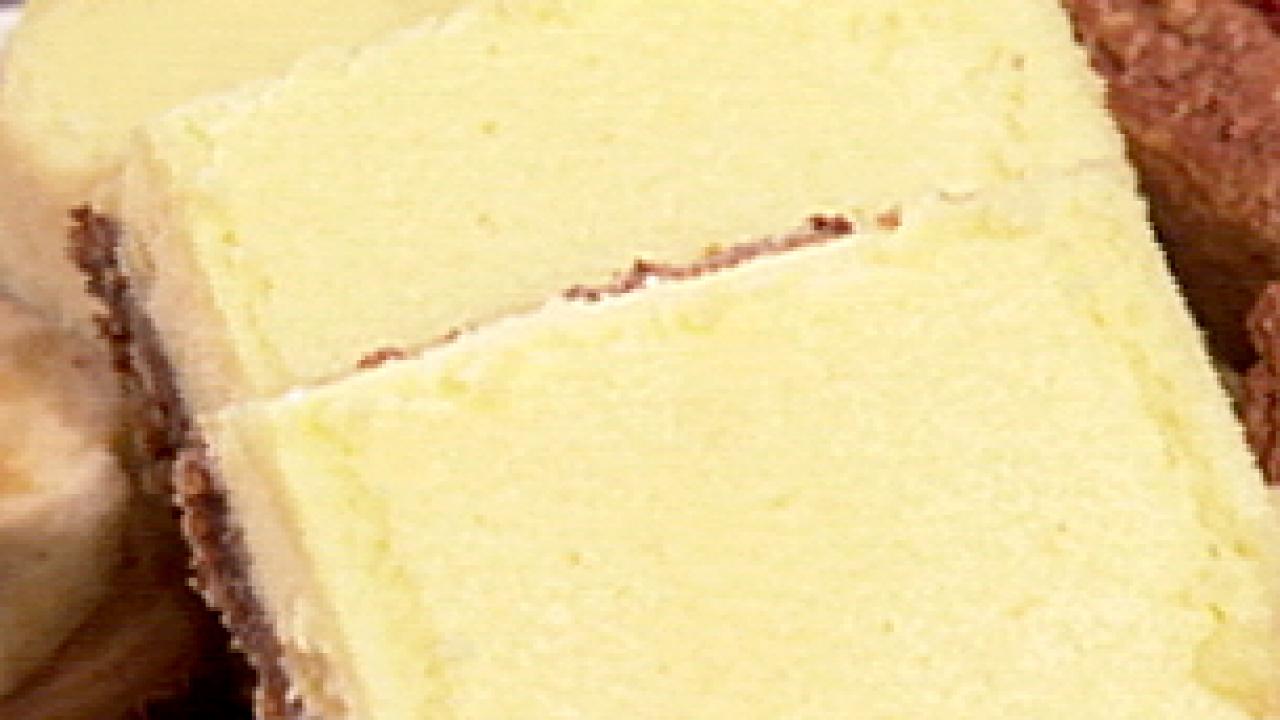 Limoncello Cheesecake Squares