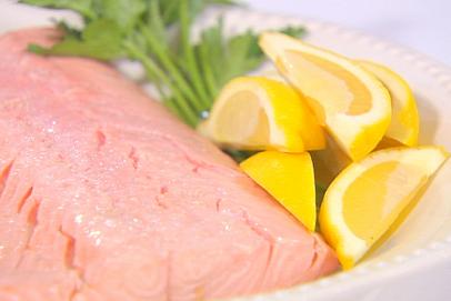 Poached Salmon with Lemon Mint Tzatziki