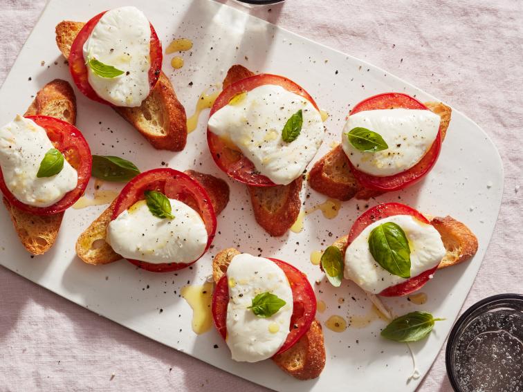 Baked Caprese Salad Recipe Giada De Laurentiis Food Network