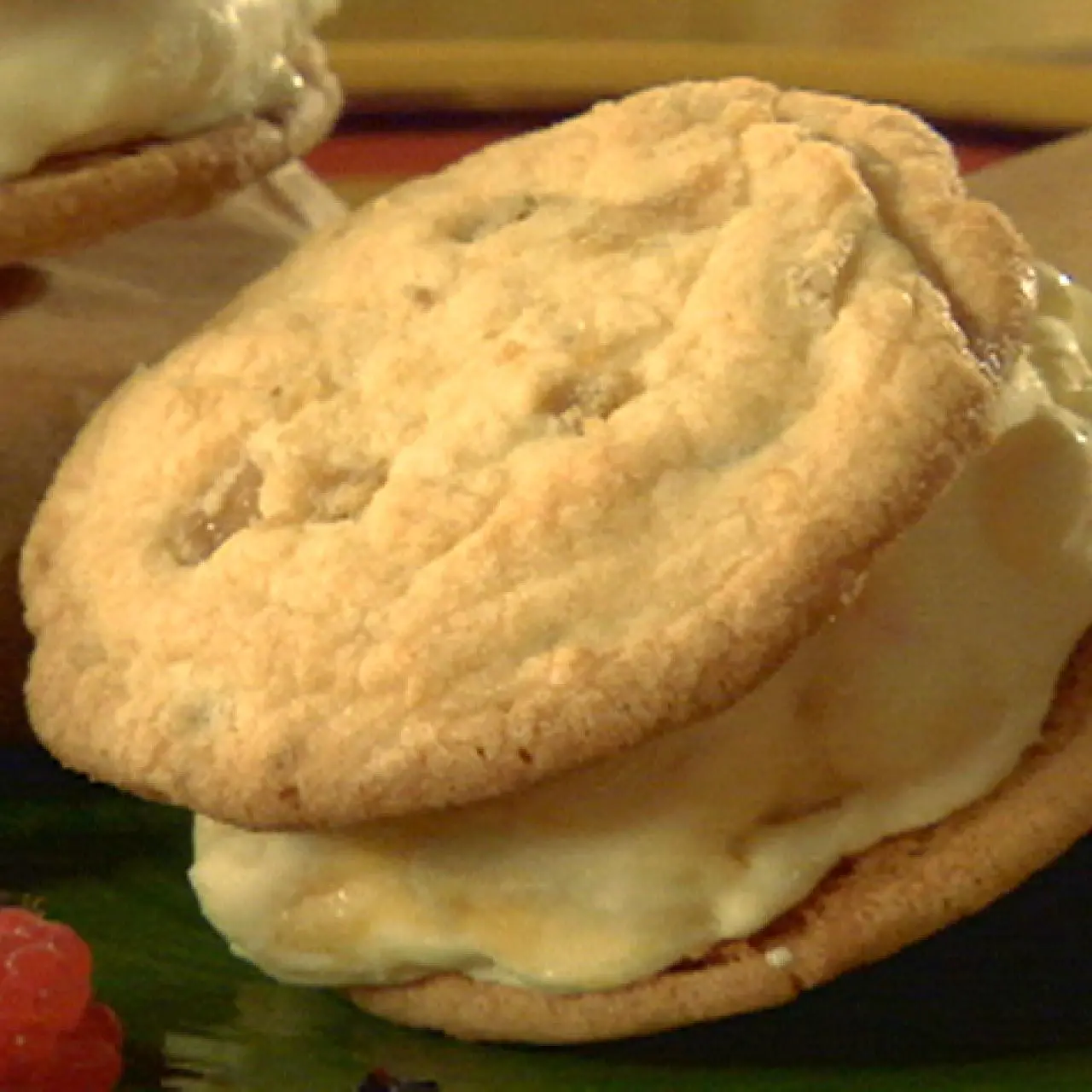 Ginger Peach Ice Cream Sandwiches Recipe | Sandra Lee | Food Network
