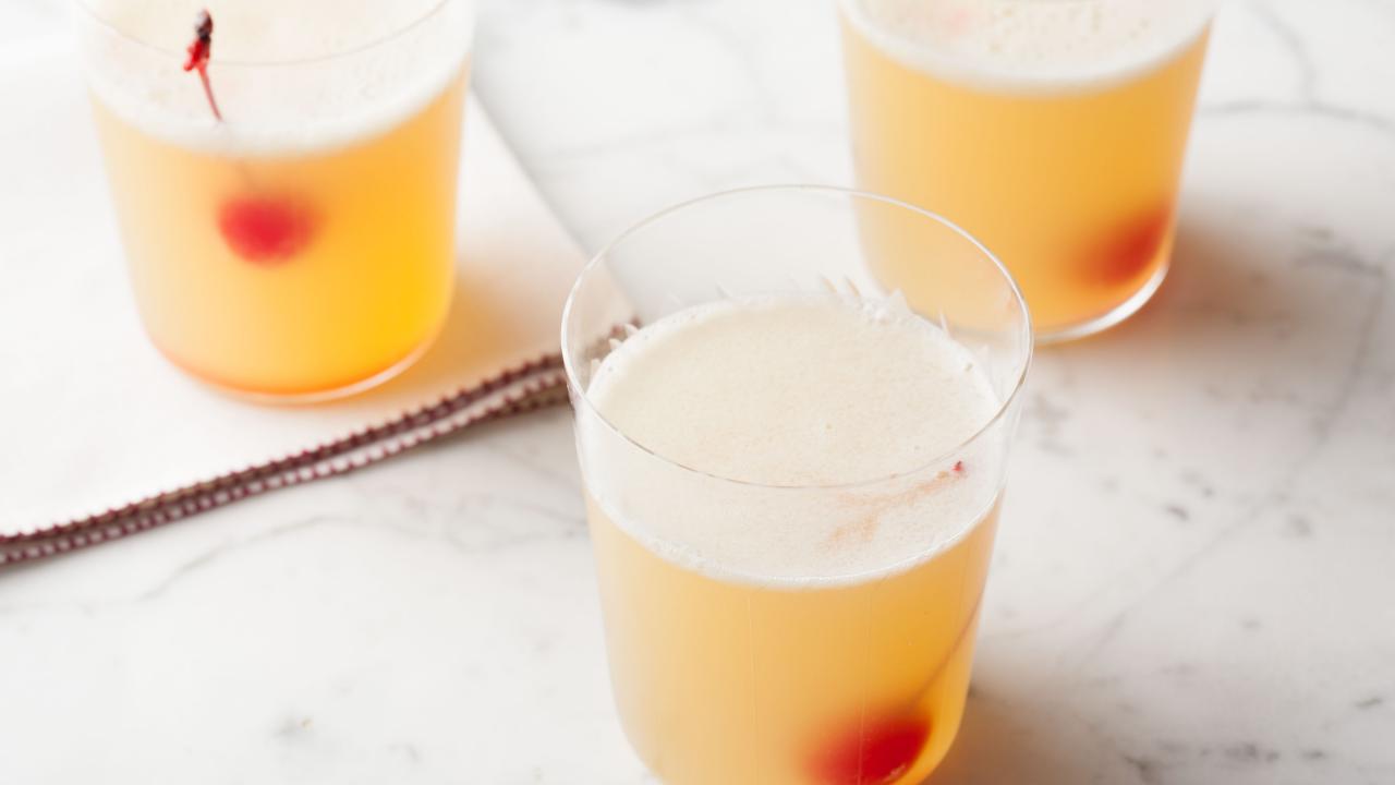 Ina's Fresh Whiskey Sours