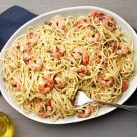 Tyler Florence's Shrimp Scampi with Linguini for the Ultimate Shrimp Scampi episode of Tyler's Ultimate, as seen on Food Network.