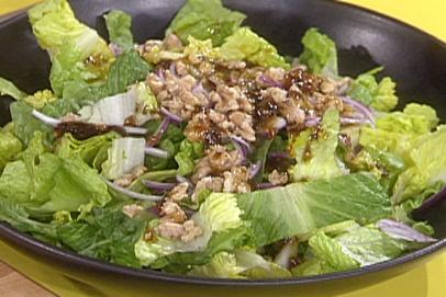 Romaine Salad with Red Onions, Walnuts and Orange Vinaigrette-image