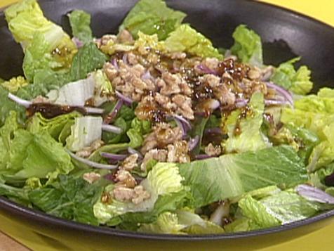 Romaine Salad with Red Onions, Walnuts and Orange Vinaigrette
