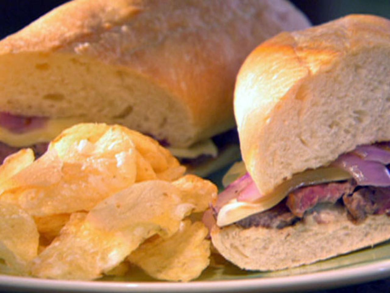 Steak sandwich with soubise sauce