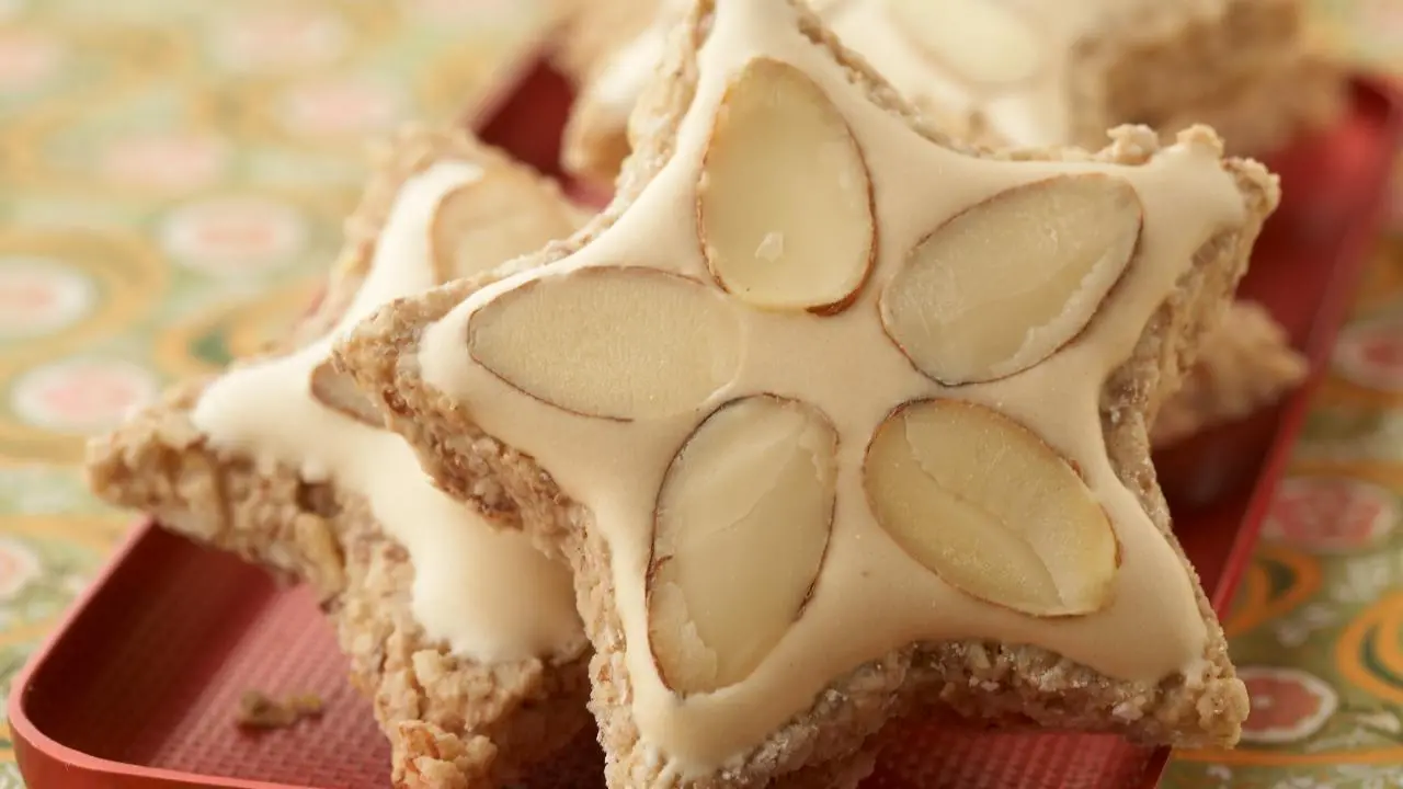 Cinnamon Stars
