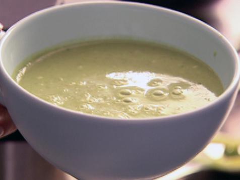 Pea and Pesto Soup