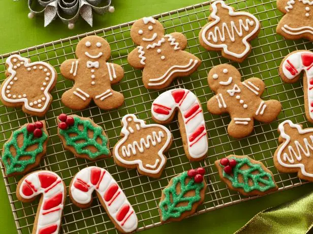 Gingerbread Cookies with Royal Icing Recipe | Sandra Lee