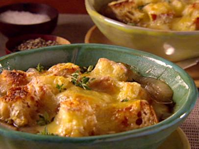 Onion Soup with Fontina and Thyme