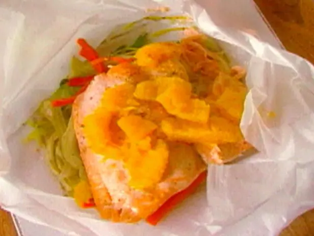 Salmon Fillet en Papillote with Julienne Vegetable Recipe | Alton Brown ...