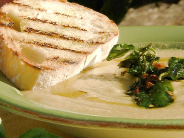 "Super-Tuscan" White Bean Soup
