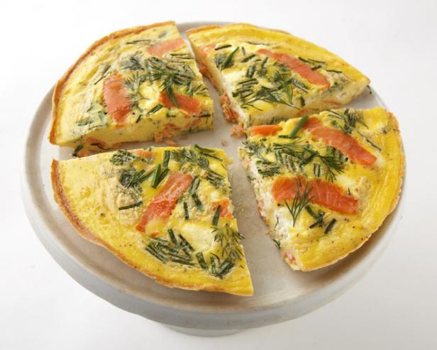 Smoked Salmon and Cream Cheese Frittata_image