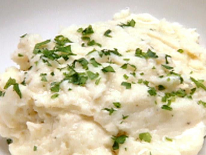 Cheddar Cheese Mashed Potatoes Recipe Robert Irvine Food Network