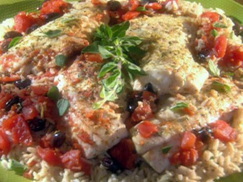 Pan-Seared Sea Bass with Olives, Tomatoes and Oregano Brown Rice