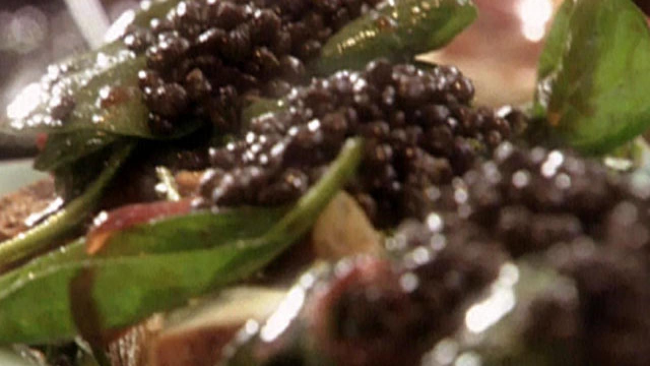 Bruschetta with Black Lentils