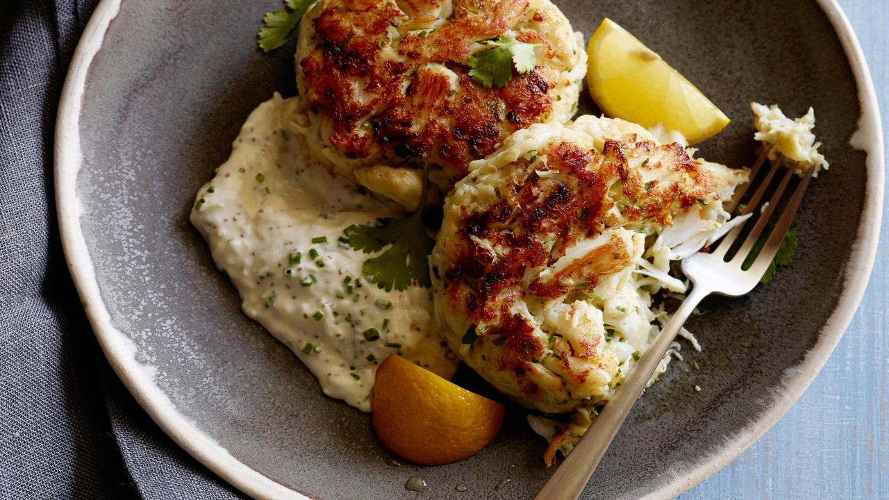 The Ultimate Crab Cakes Recipe, Tyler Florence