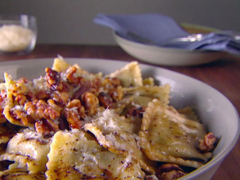 Ravioli With Balsamic Brown Butter Recipe Giada De Laurentiis Food Network