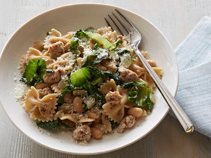 Pasta with Escarole, White Beans and Chicken Sausage Recipe Ellie
