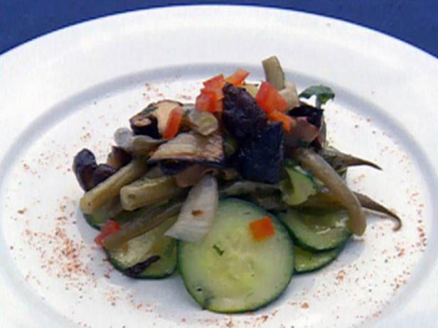 Salad of The Greens with Fennel, Mint and Orange image