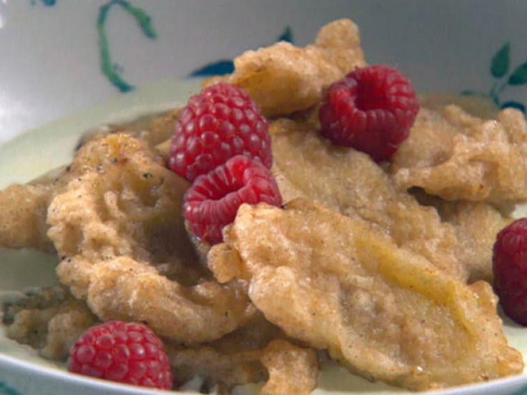 Tempura Bananas with CoconutGreen Tea Sauce Recipe Sandra Lee Food