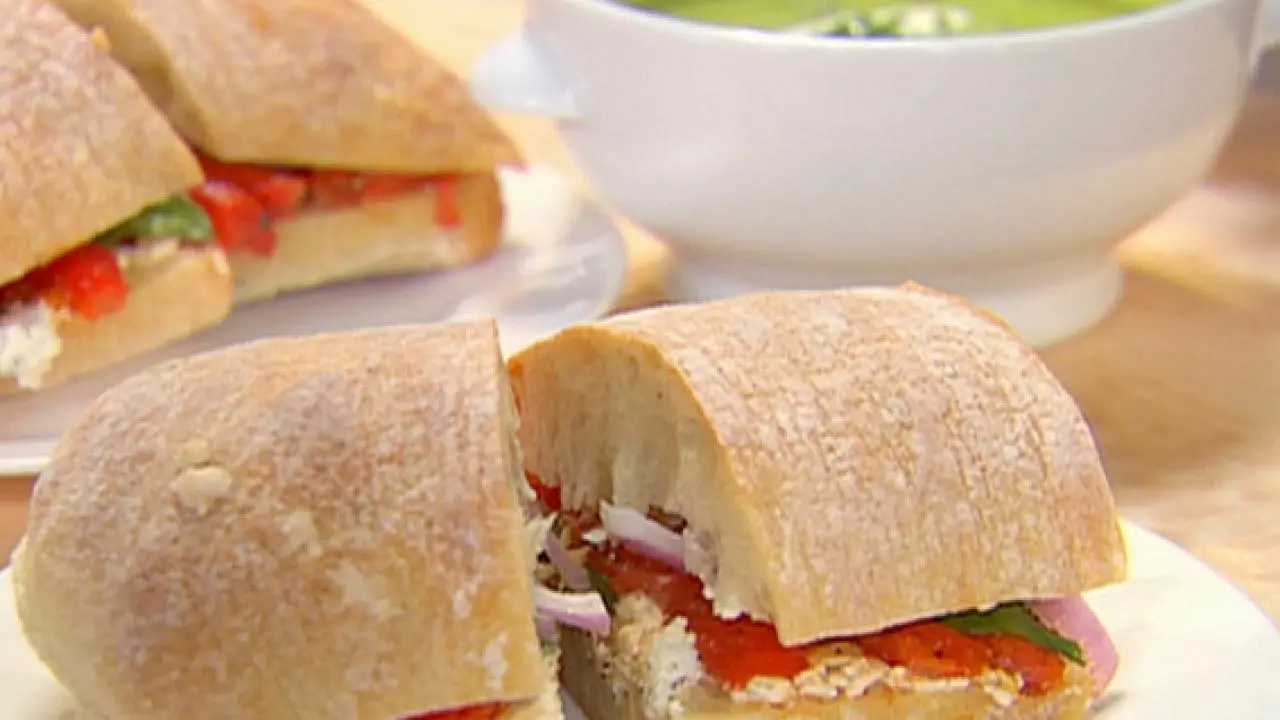 Pepper & Goat Cheese Sandwich