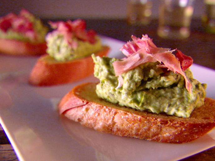 Sweet Pea Crostini Recipe Giada De Laurentiis Food Network