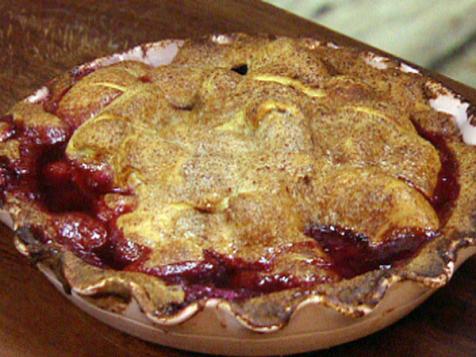 Blackberry and Apple Pie