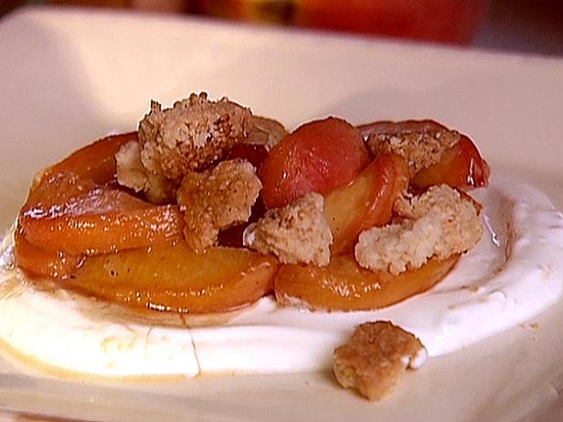 Stovetop Peaches with Streusel Topping and Zesty Sour Cream