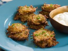 These crispy, golden-fried latkes are a Hanukkah staple. Made with few ingredients and ready in a matter of minutes, they’re as easy to prepare as they are delicious.