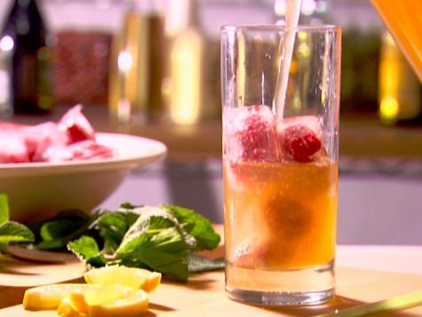 Lemon-Ginger Iced Tea with Berry Cubes