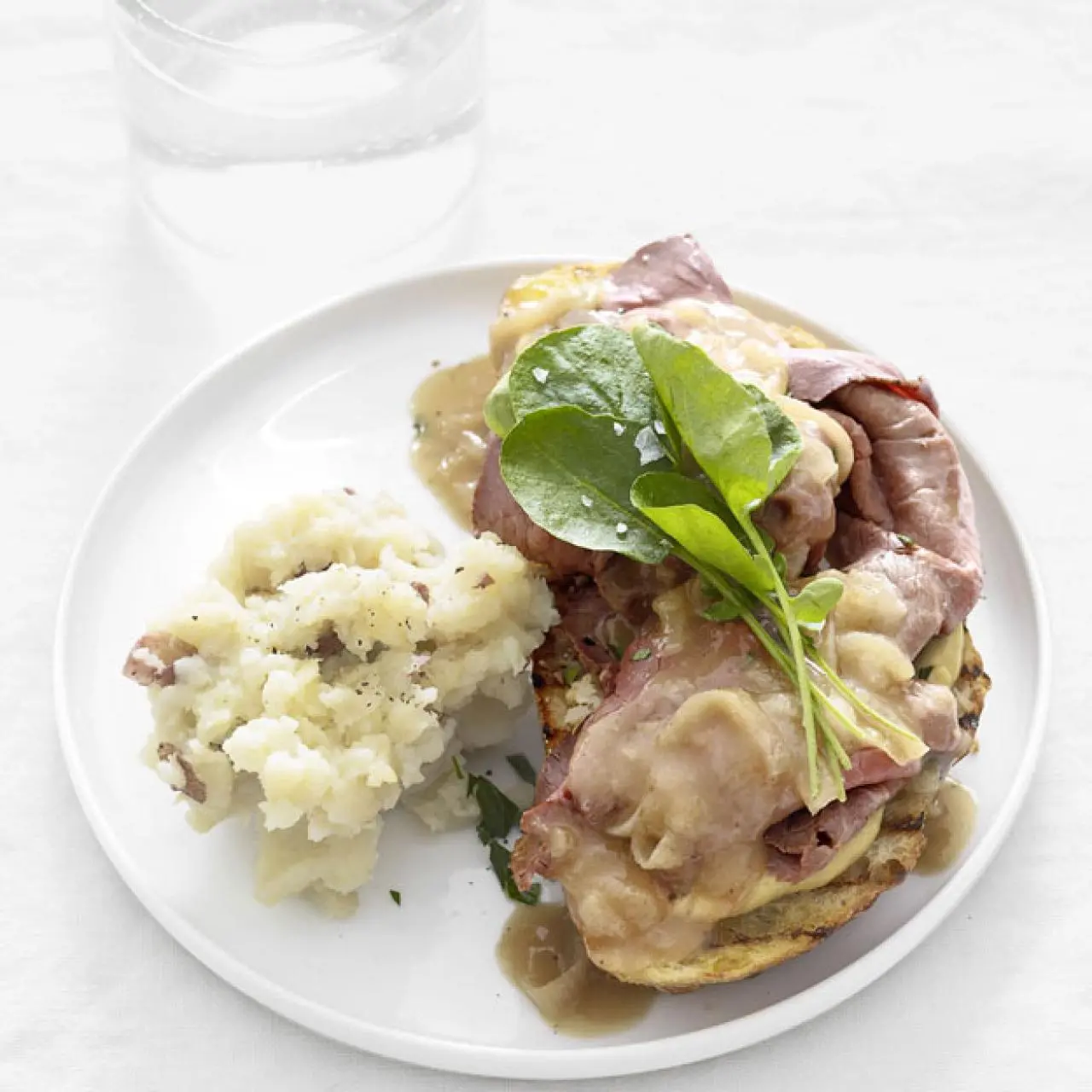 Hot Open-Face Roast Beef Sandwiches Recipe | Food Network