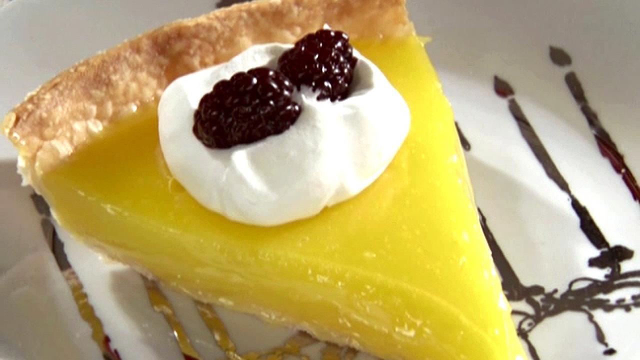 Triple-Lemon To-Die-For Pie