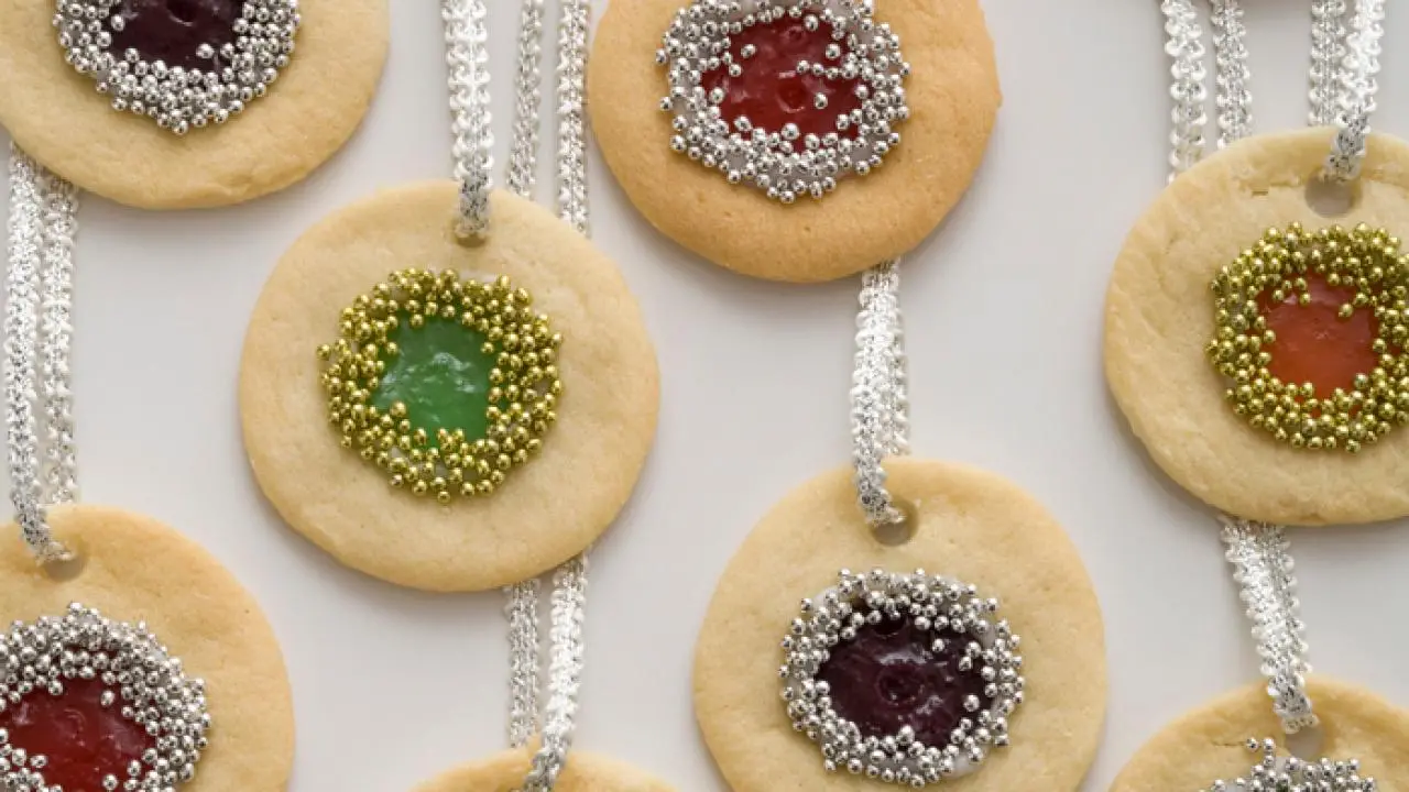 Stained-Glass Wreath Cookies