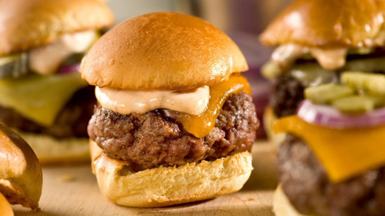 Sliders With Chipotle Mayo